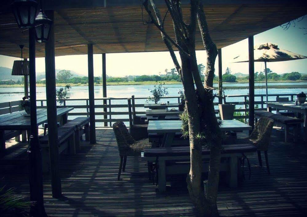 Plett River Lodge Плеттенберг-Бей Экстерьер фото